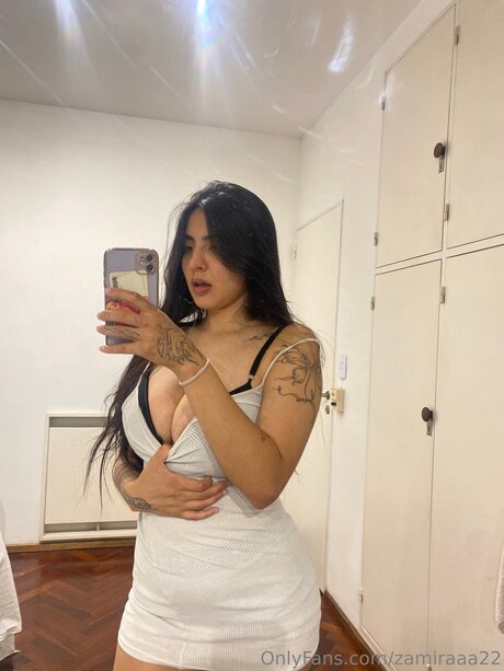 Zamiraaa22 perfect pornstar photo