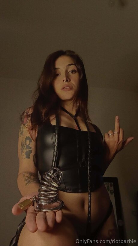 Riotbarbie star best img