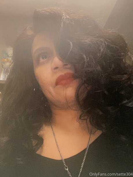 Xochi304 model free gallery