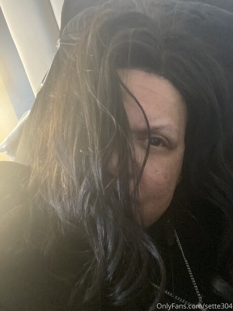 Xochi304 high quality actress pics