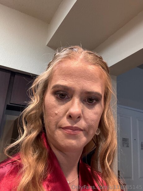 Icequeen6235 free pornstar image