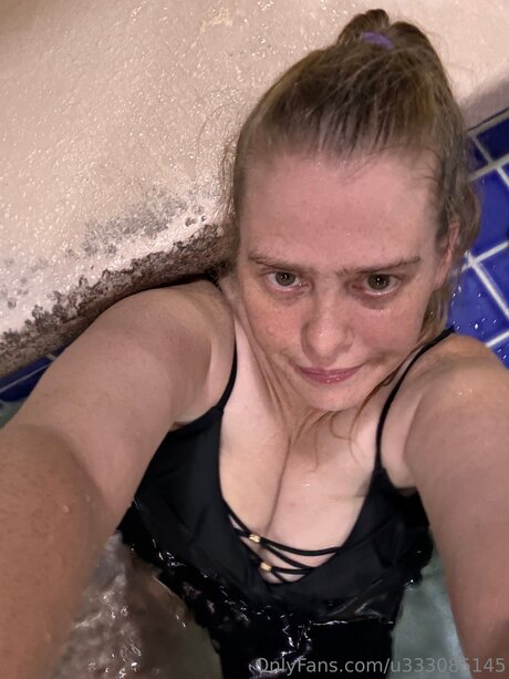 Icequeen6235 star porn photos