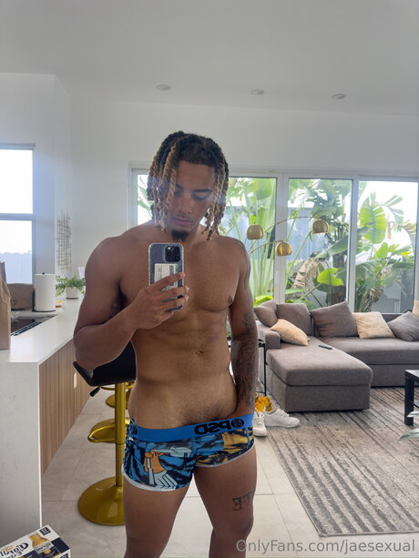 18 year old onlyfans pretty image