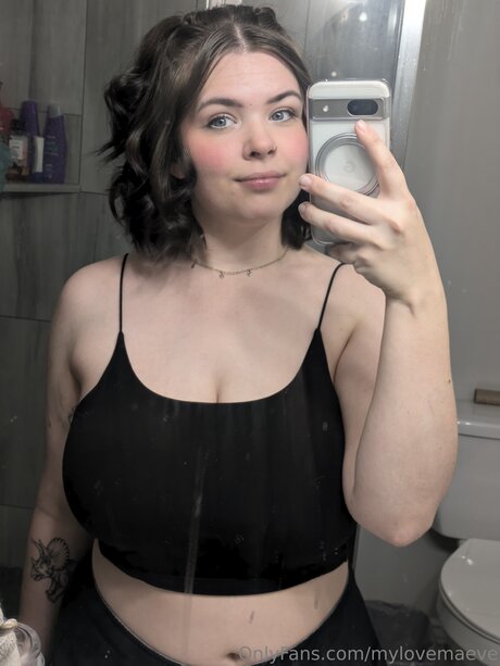 nerdy teen onlyfans free photo