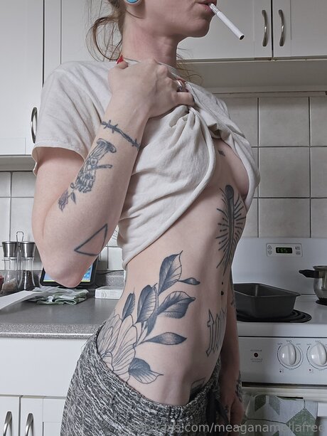 Meaganameliafree star porn gallery