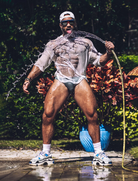 Thelv pornstar nudes pictures