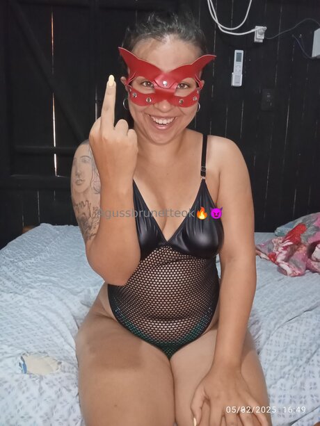 Goddesagus naked model pic