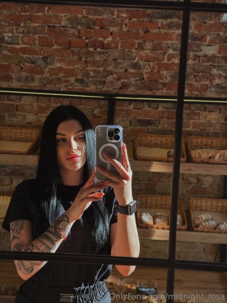 Midnight Rosa model pornographic photo