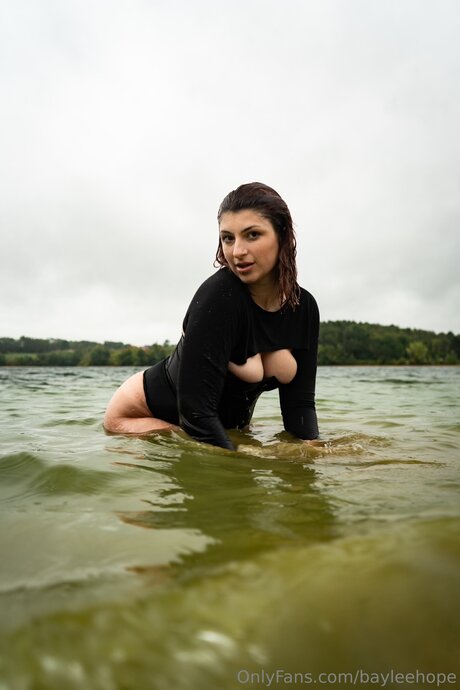 Bayleehope pretty pornstar photos