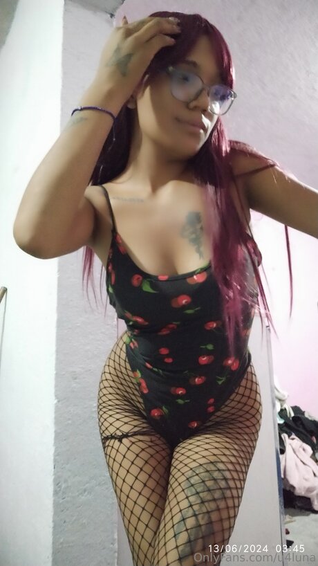 U4luna hot model pic