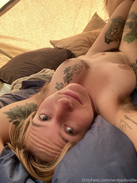 Filth Pig high quality star photos