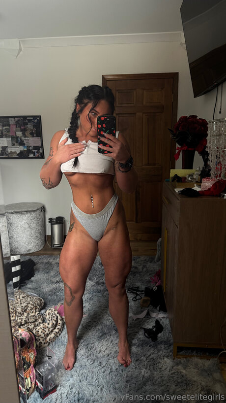 Sweetelitegirls model porn image