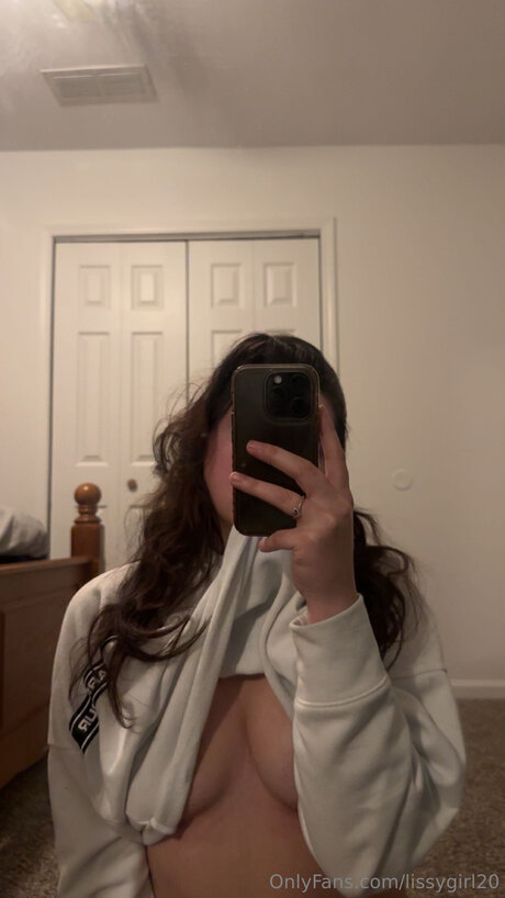 Lissygirl20 free pornstar photo
