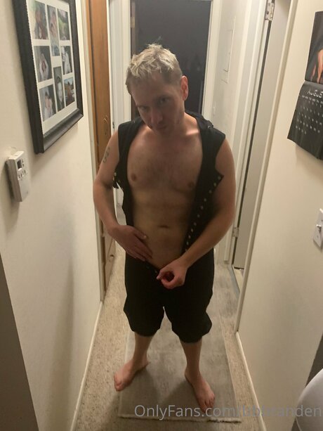 camping onlyfans free image