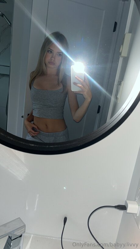 Babyy Livvy model nice images