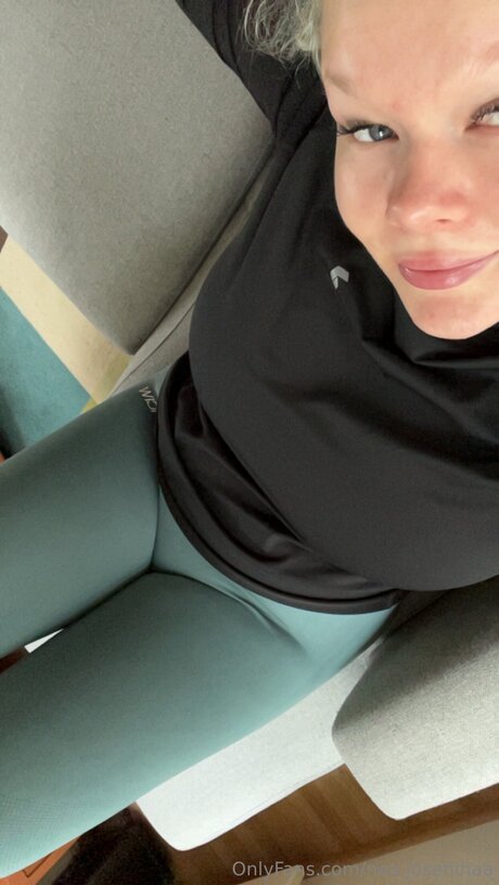 Nea Josefiinaa xxx model pic