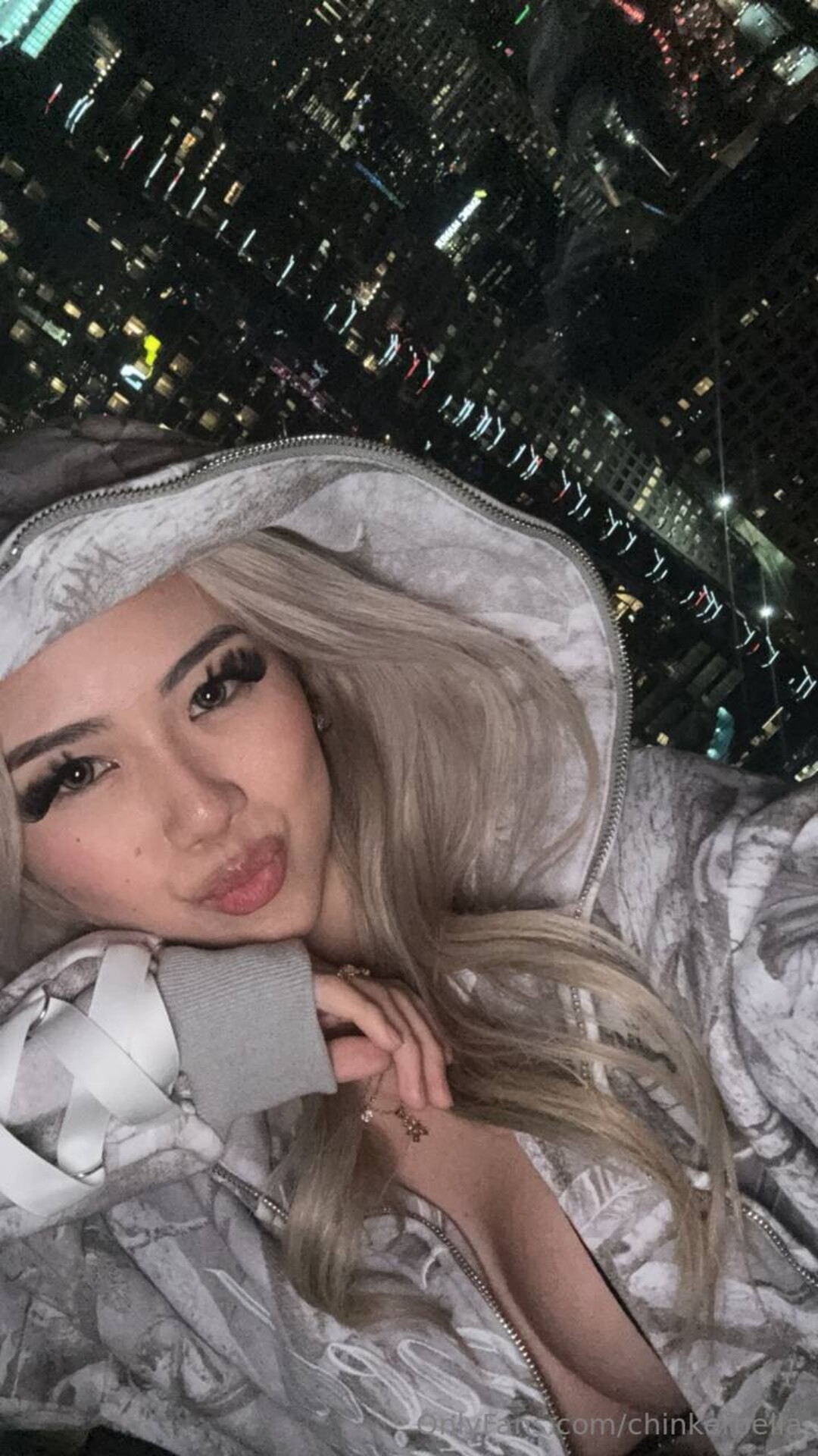 Chinkerbella naked model galleries