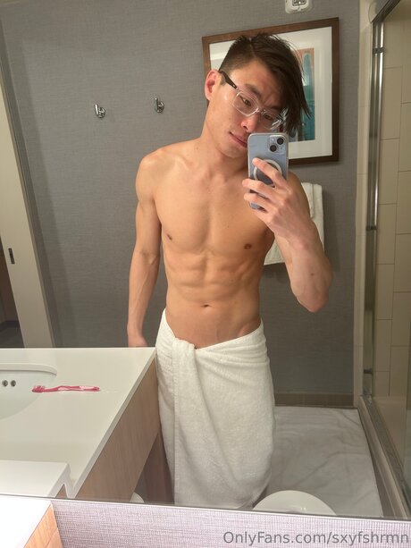 Sxyfshrmn xxx model images