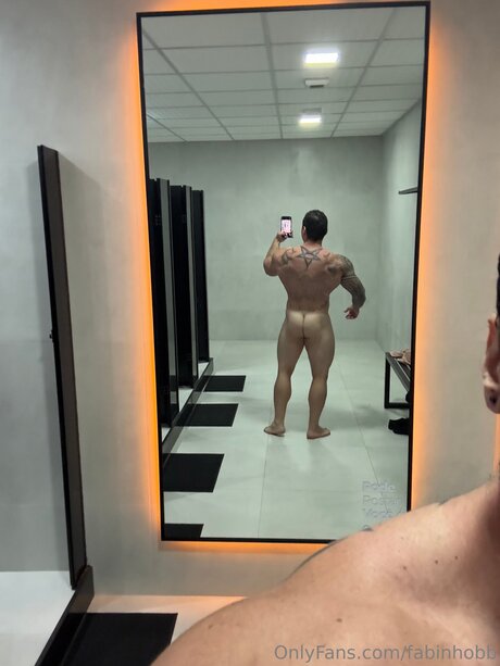 Fabinhobb sexy pornstar img