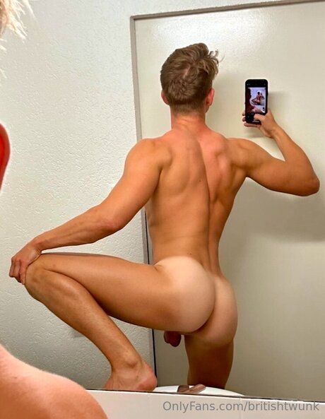 Britishtwunk model pornographic pic