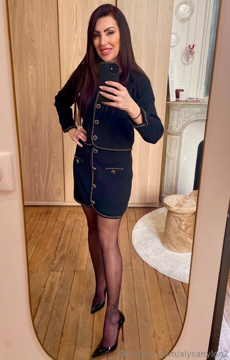 Alysanylon2 art actress pics