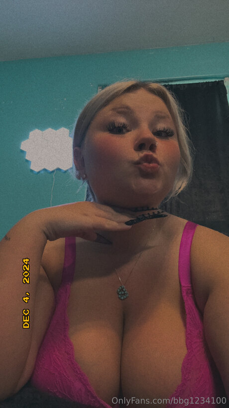 son onlyfans exclusive pics