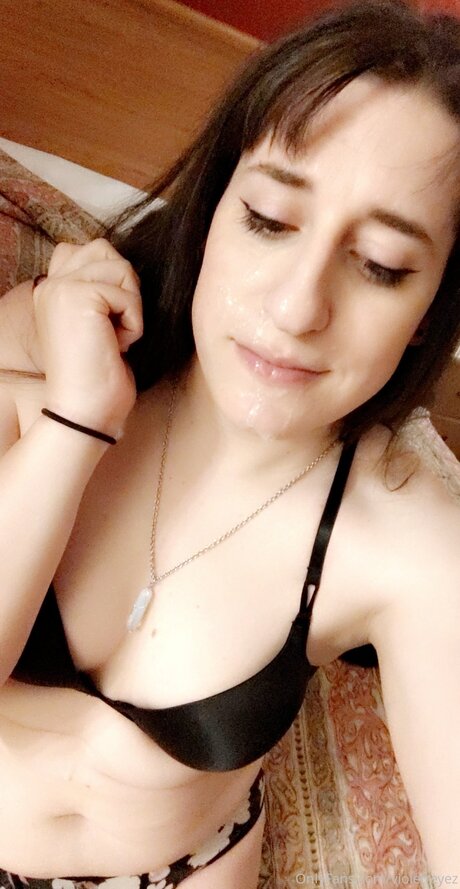 Violetreyez pornstar naked images