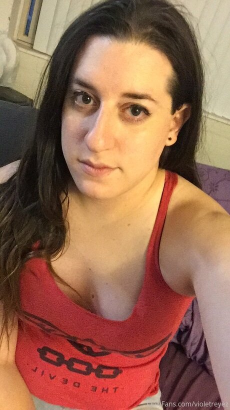 Violetreyez pornographic actress img