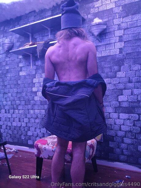 Critsandgiggles4490 nudes star galleries