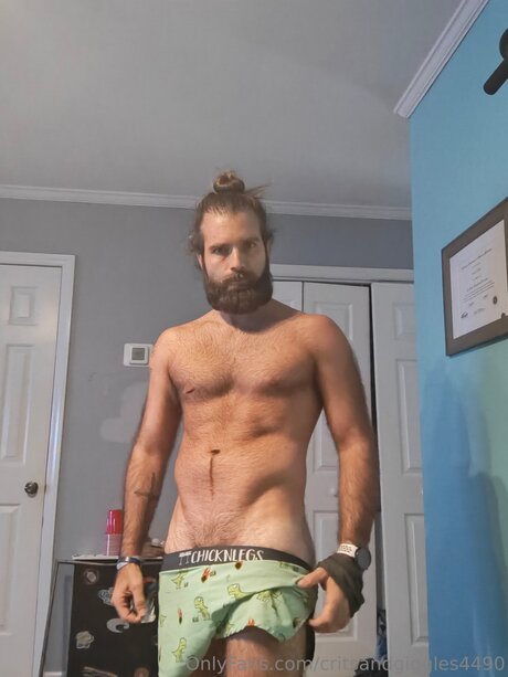 Critsandgiggles4490 sex star pics