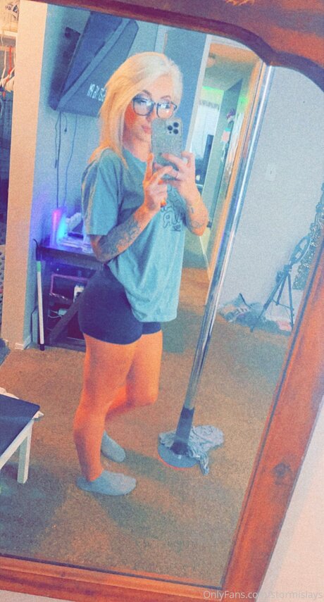 Stormislays pornstar perfect img