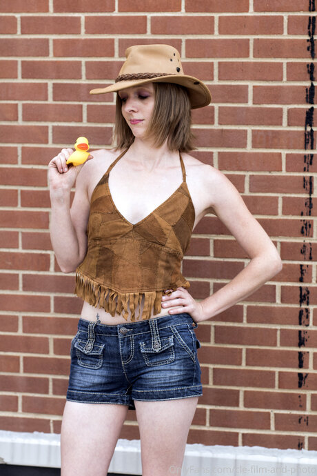 Cle Film And Photo sex pornstar gallery