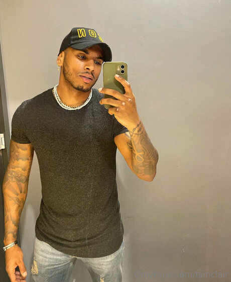 Tsinclair star nude pictures