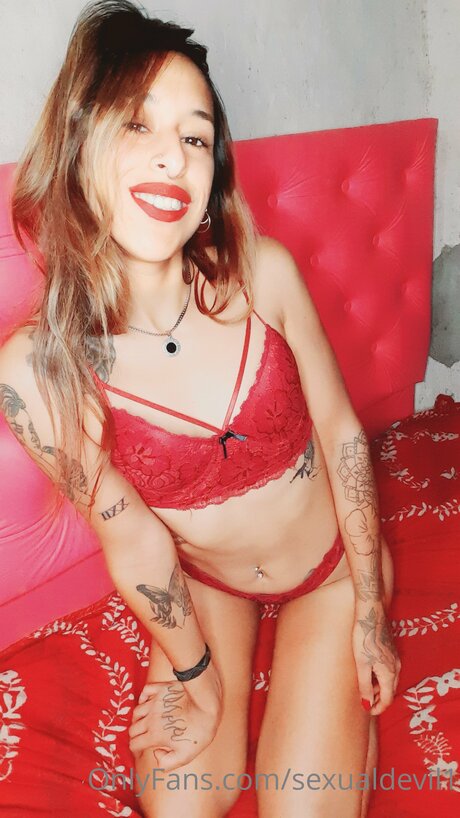 Sexualdevil1 naked pornstar photo