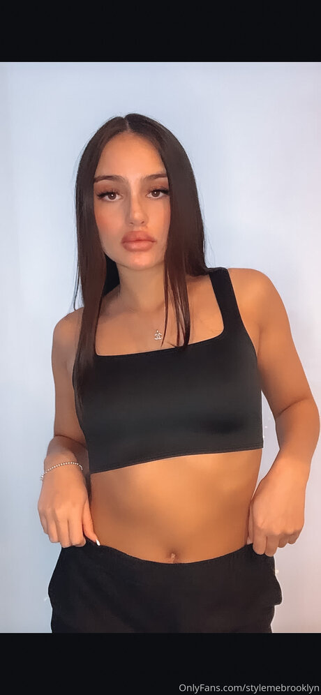 Stylemebrooklyn exclusive model pictures