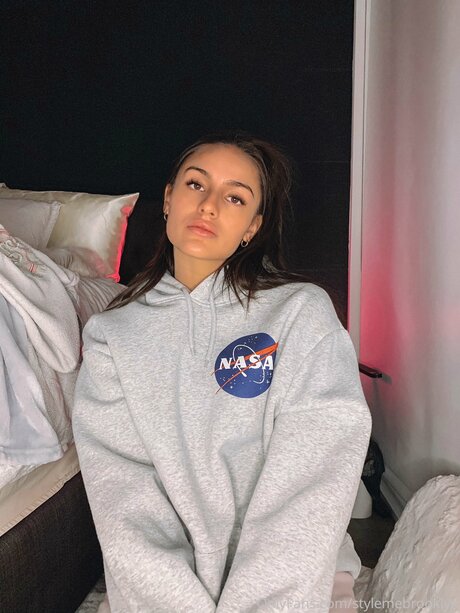 Stylemebrooklyn model sexy galleries