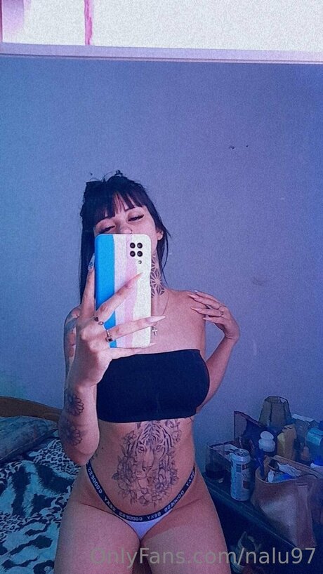 Nalu97 nude model pics