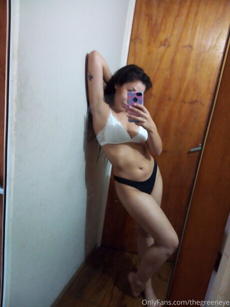 Thegreeneye pornstar nude img