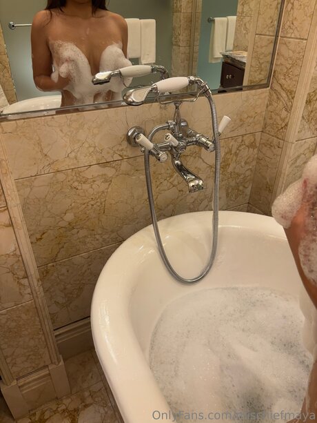 gloryhole princess onlyfans erotic picture