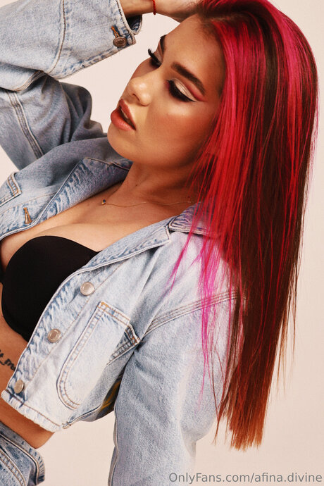 Afina Divine beautiful actress pics