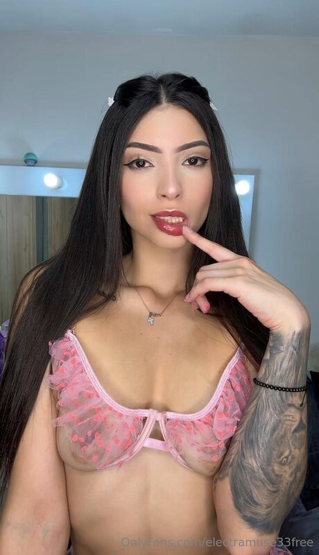 Electramuse33free star xxx pictures