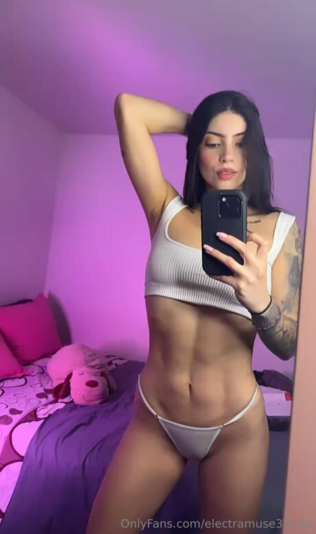 Electramuse33free model nice galleries