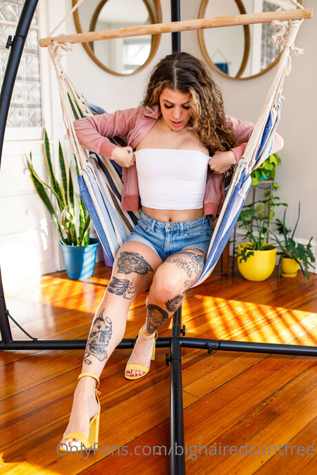 Bighairedcuntfree model sexy images