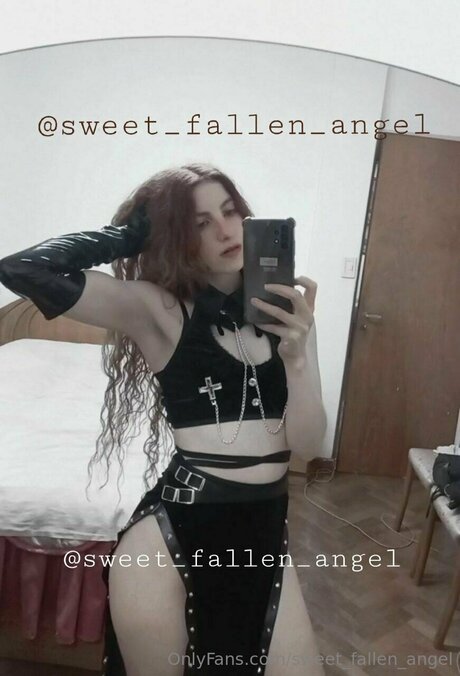 Alittlebread model pornographic pic