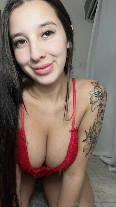 U219442991 pornstar top galleries