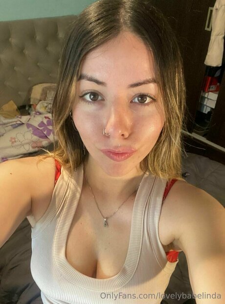 Lovelybabelinda pornstar nudes photos