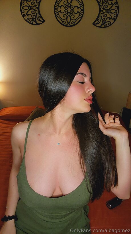 Albagomez nudes star pictures