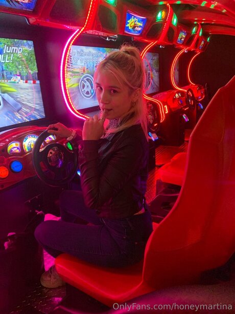 Honeymartina nude actress images