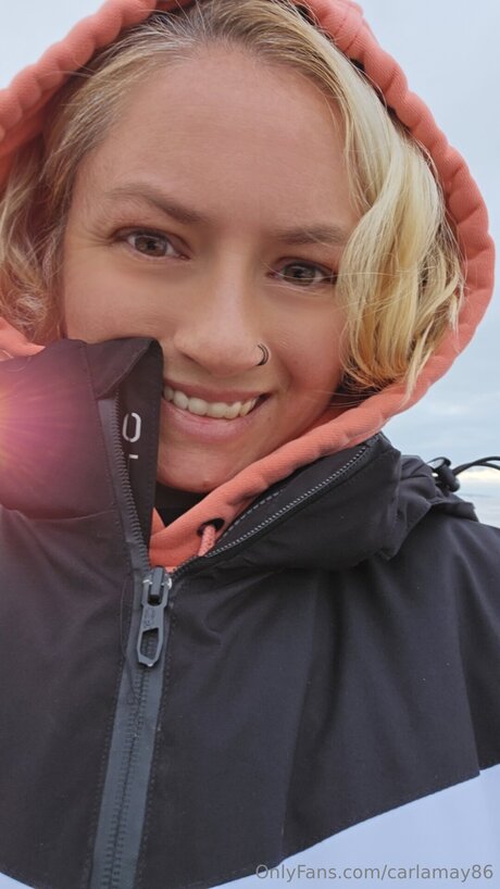 Carlamay86 model art picture