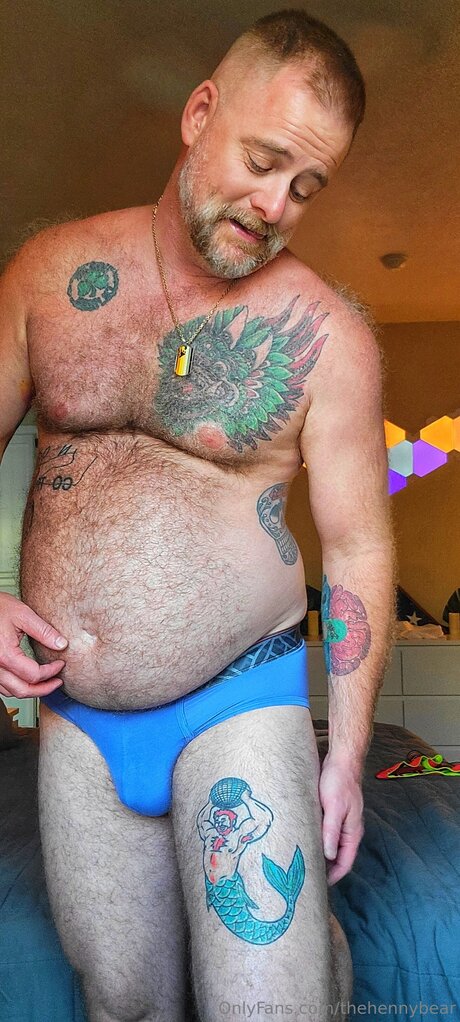 Thehennybear hot star gallery